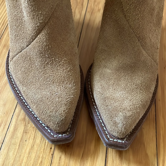 ACNE Studios tan suede ankle western boots - Picture 8 of 8